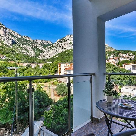 Luna Apartmani Sutomore Exterior photo